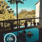 Quinta Almas Дом отдыха Сан-Роки-ду-Пику